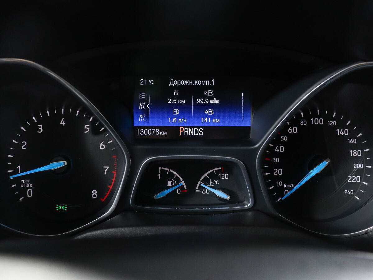 Купить Ford Focus с пробегом. Фото: #10