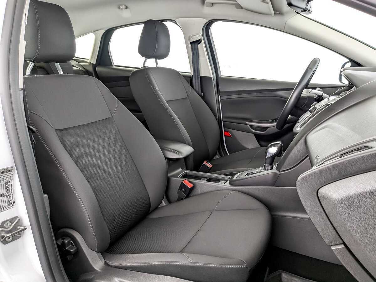 Купить Ford Focus с пробегом. Фото: #22