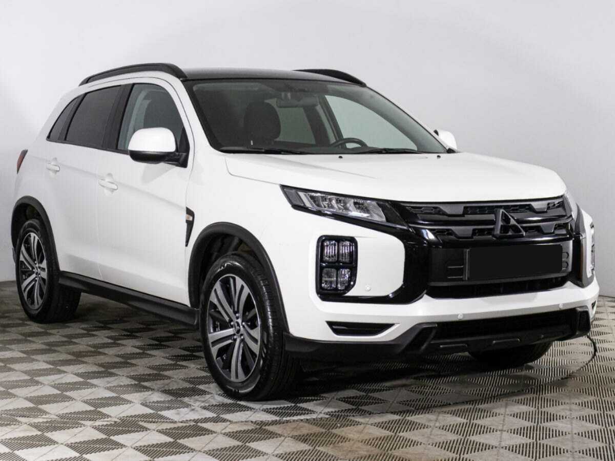 Купить Mitsubishi ASX с пробегом. Фото: #2