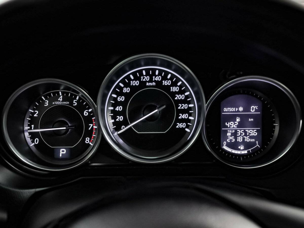 Купить Mazda 6 с пробегом. Фото: #10