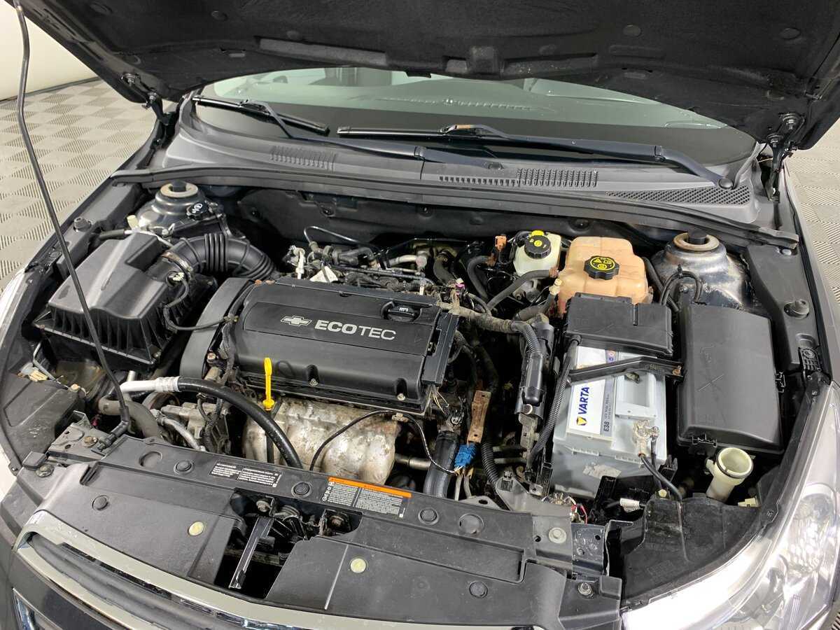 Купить Chevrolet Cruze с пробегом. Фото: #10