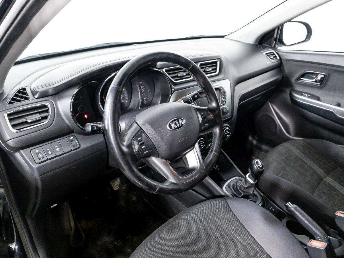 Купить Kia Rio с пробегом. Фото: #10