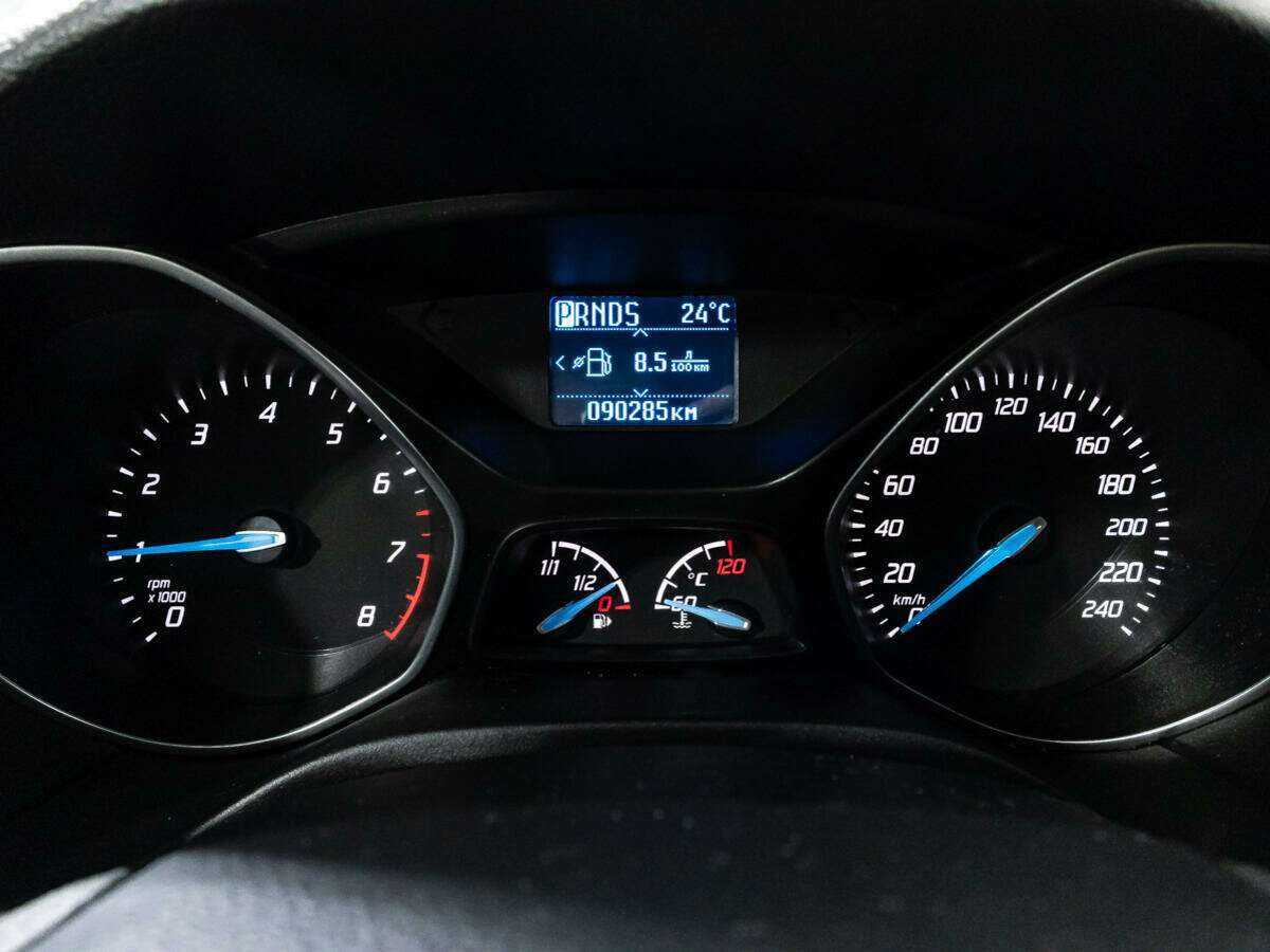 Купить Ford Focus с пробегом. Фото: #11