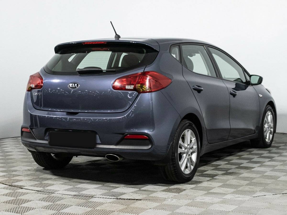 Купить Kia Ceed с пробегом. Фото: #4
