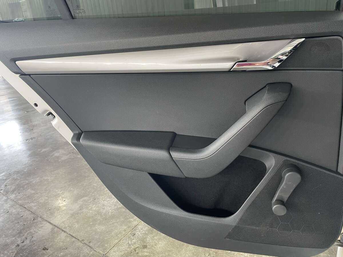 Купить Skoda Octavia с пробегом. Фото: #17