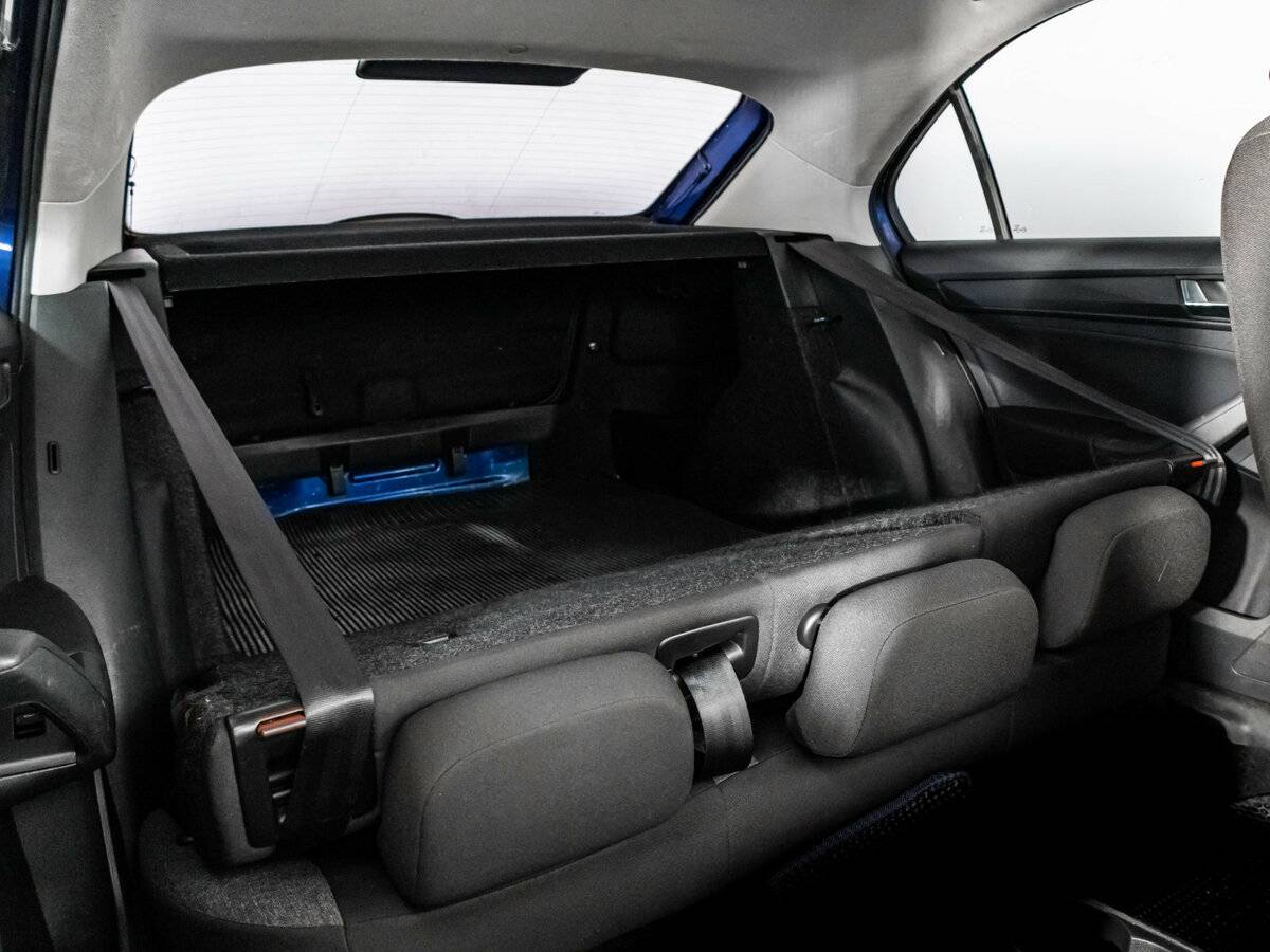 Купить Skoda Rapid с пробегом. Фото: #15