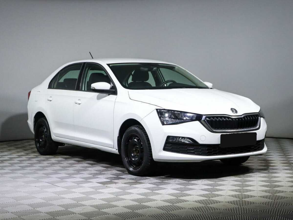 Купить Skoda Rapid с пробегом. Фото: #2
