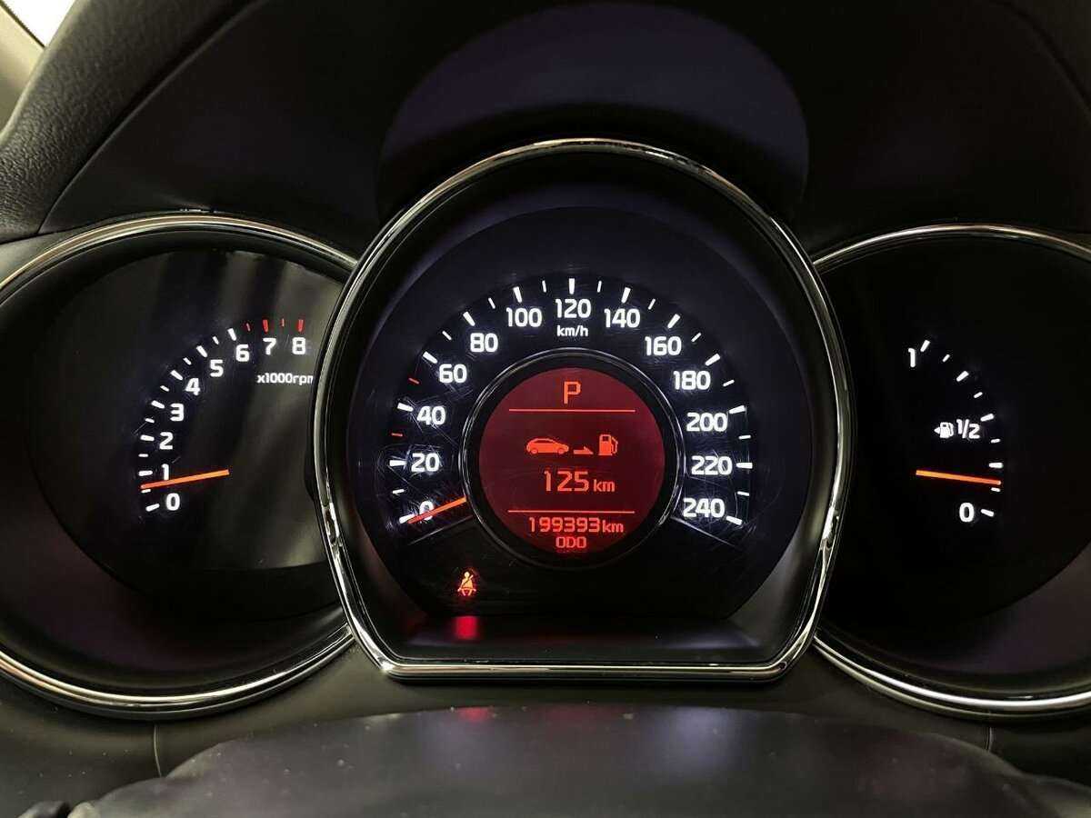 Купить Kia Ceed с пробегом. Фото: #10