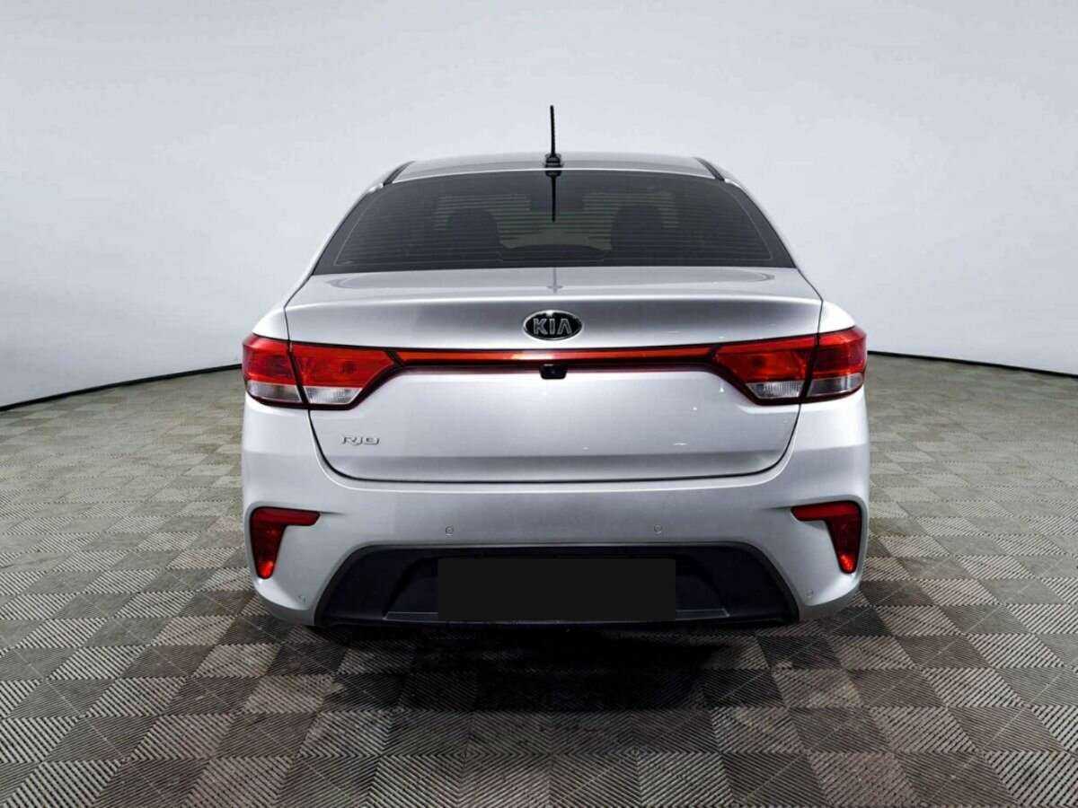 Купить Kia Rio с пробегом. Фото: #4