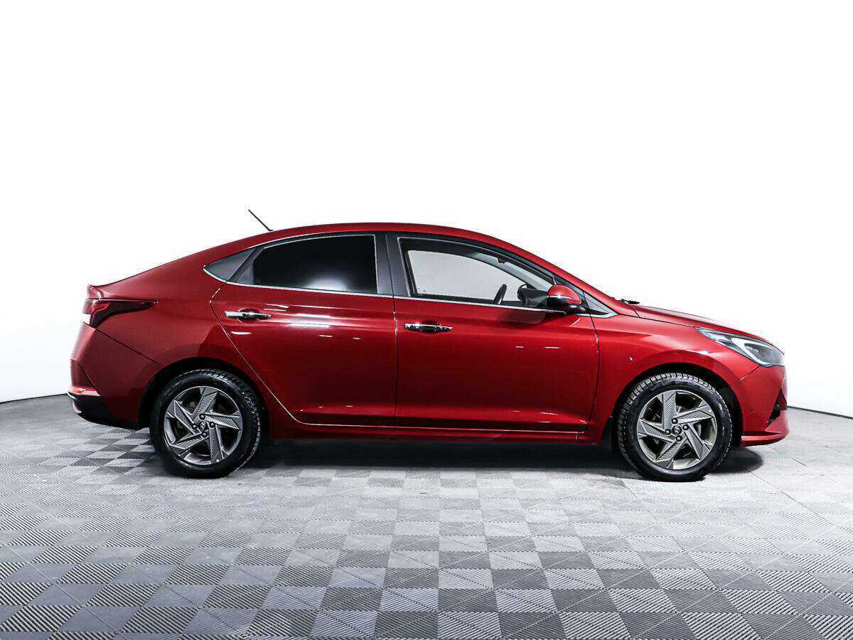 Купить Hyundai Solaris с пробегом. Фото: #3