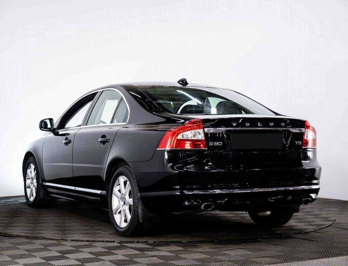 Купить Volvo S80 с пробегом. Фото: #3