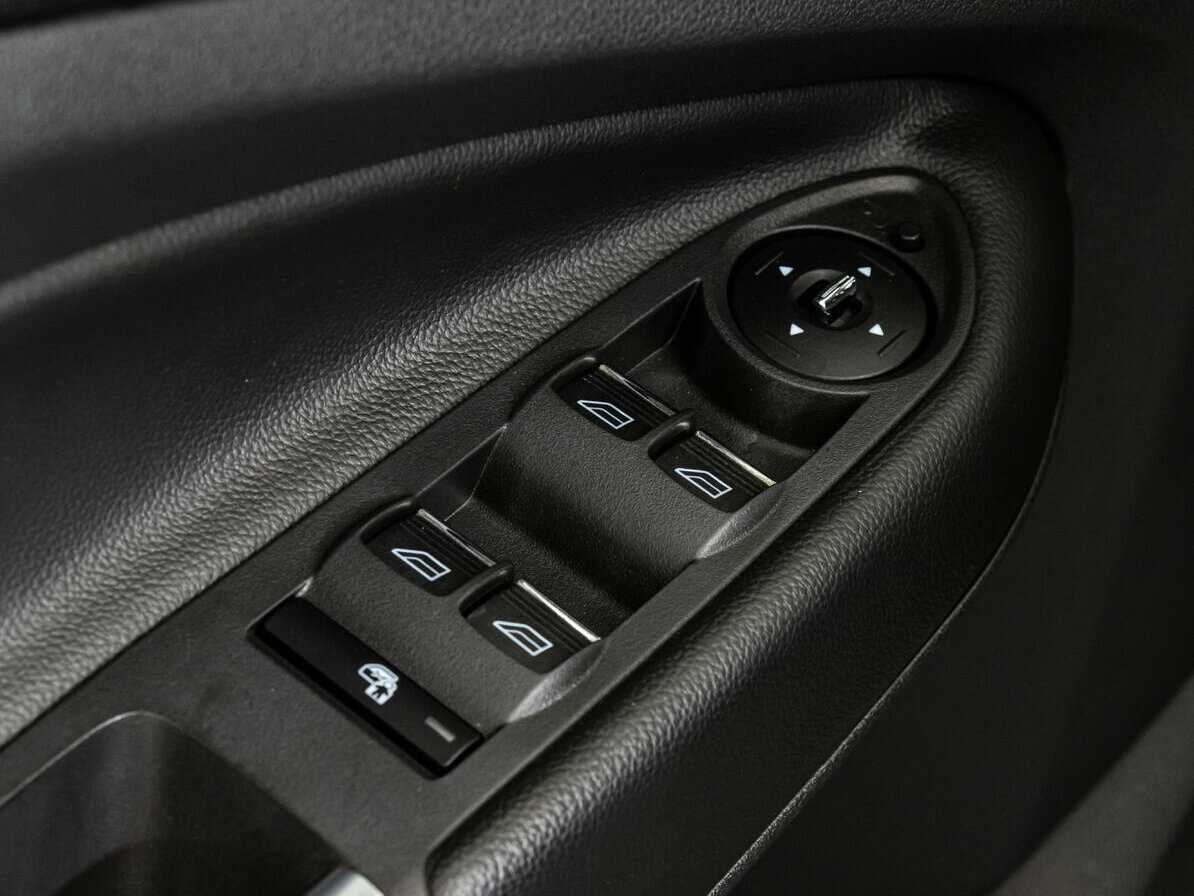 Купить Ford Kuga с пробегом. Фото: #18