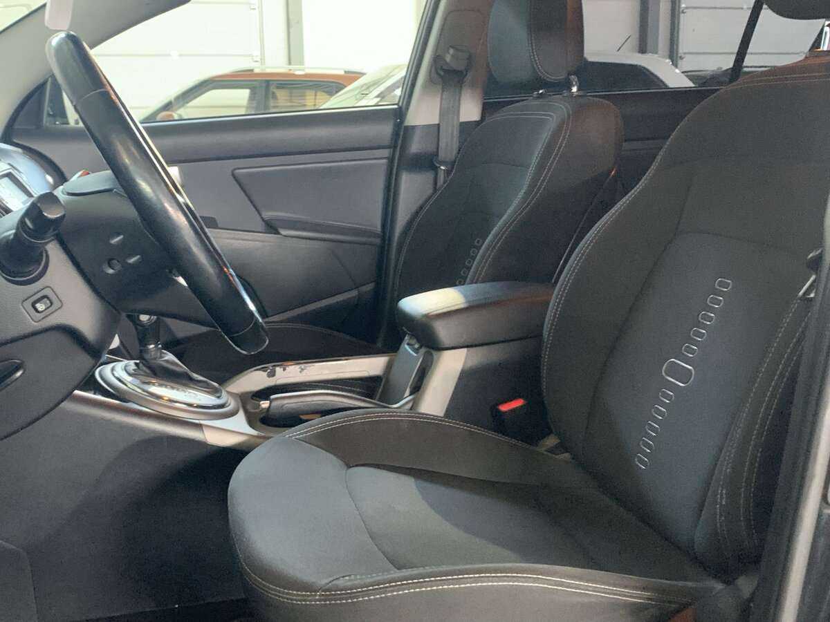 Купить Kia Sportage с пробегом. Фото: #9