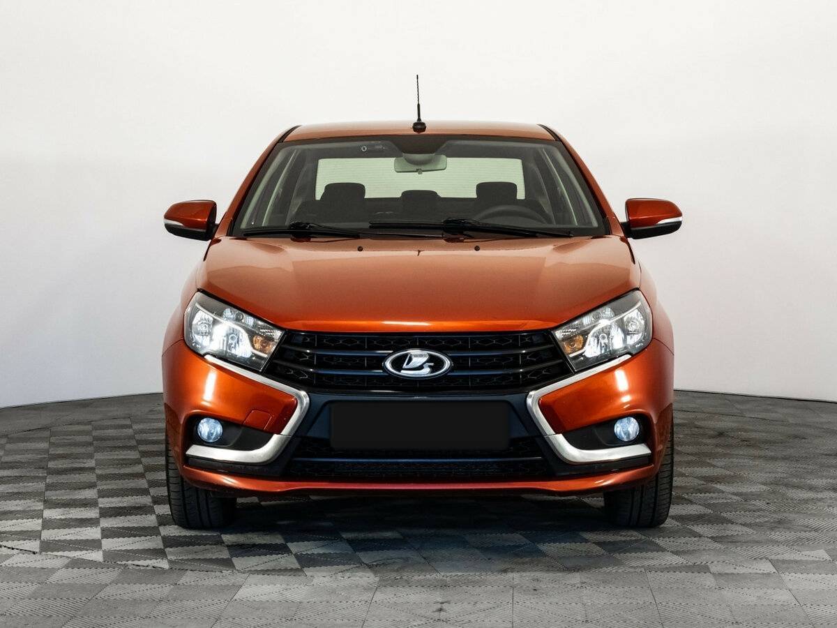 Купить Lada (ВАЗ) Vesta с пробегом. Фото: #1