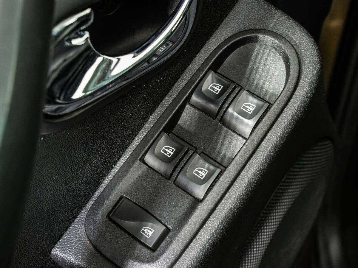 Купить Renault Duster с пробегом. Фото: #15