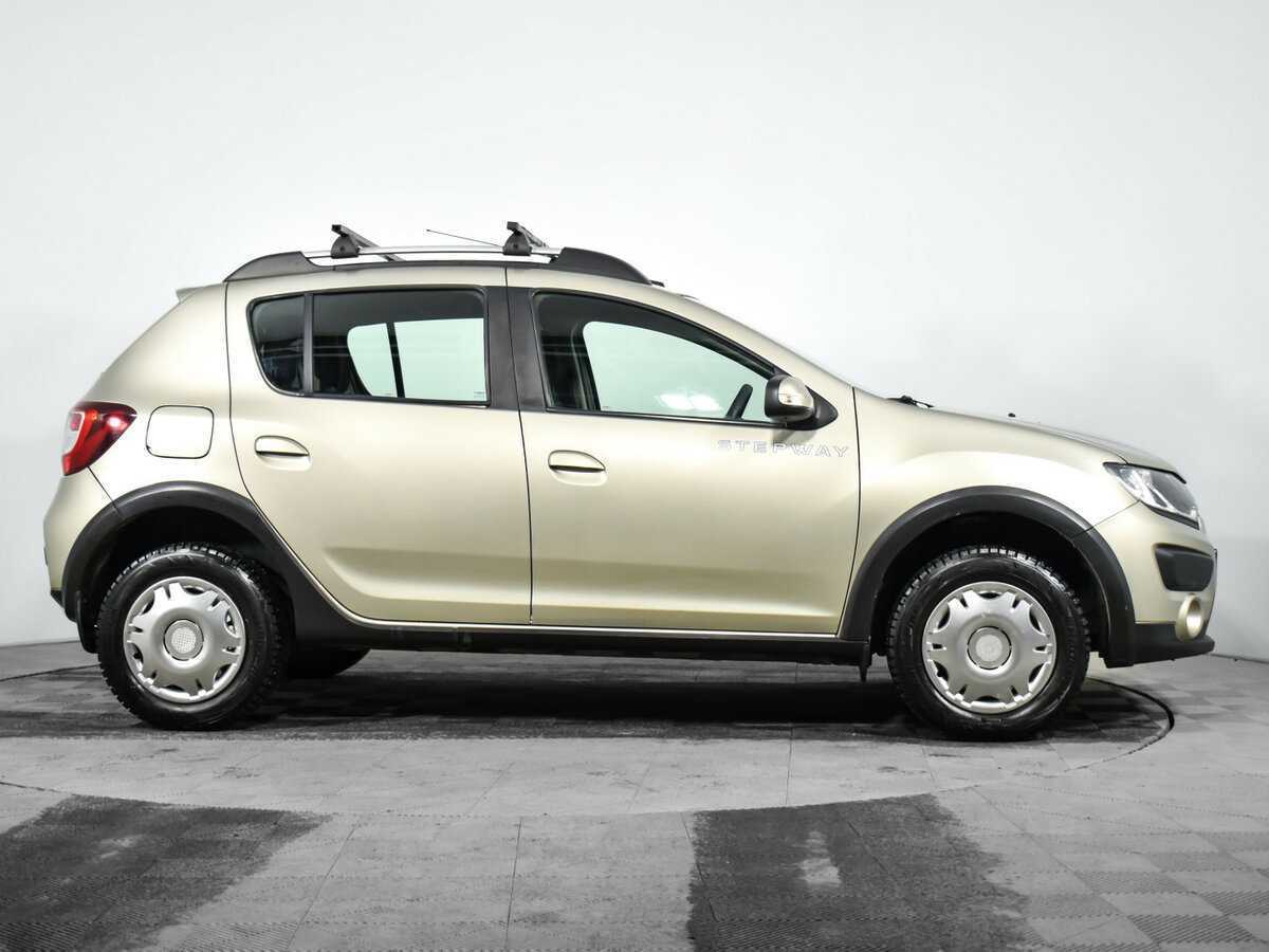 Купить Renault Sandero с пробегом. Фото: #3