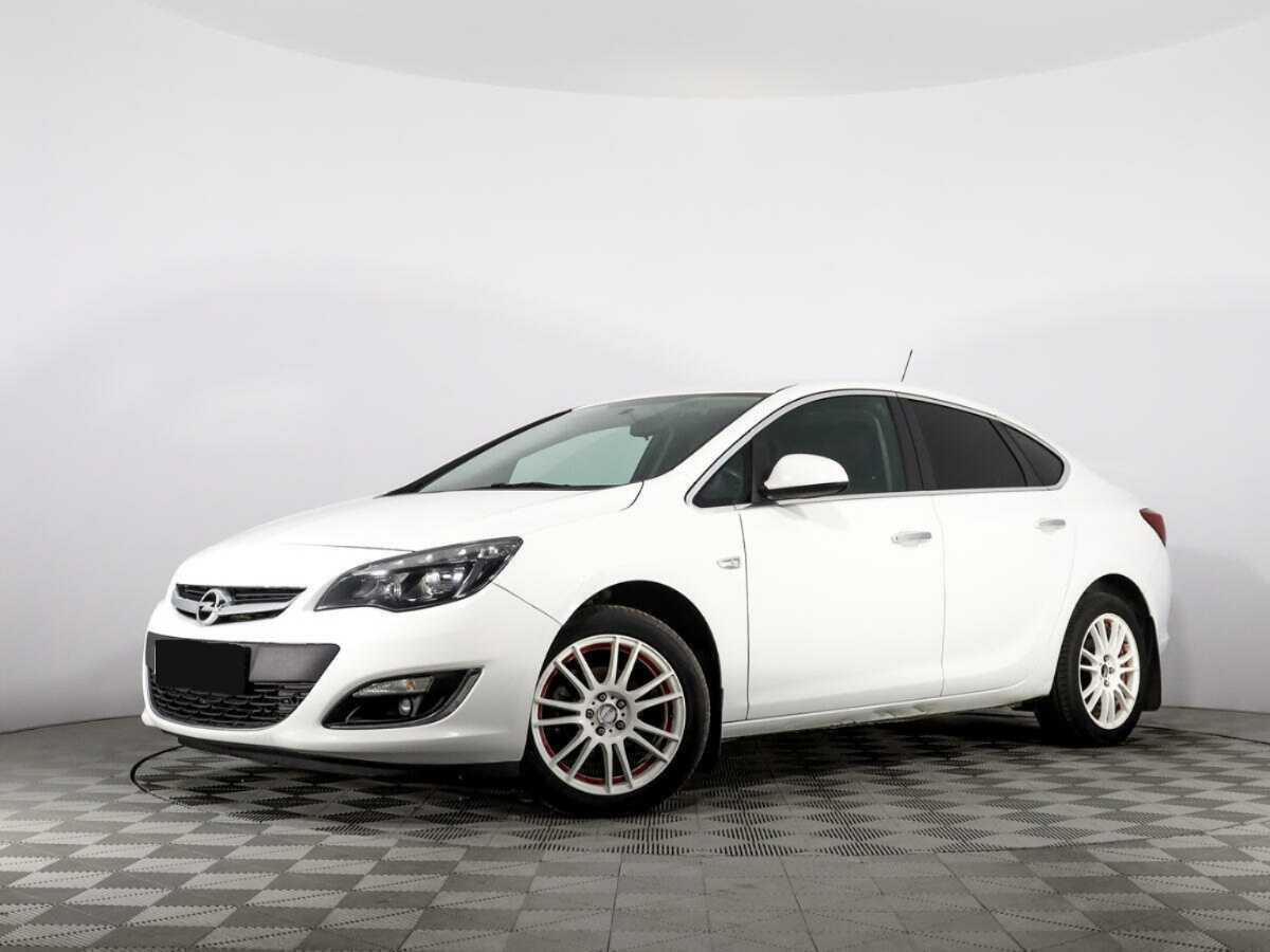 Купить Opel Astra с пробегом. Посмотреть фото
