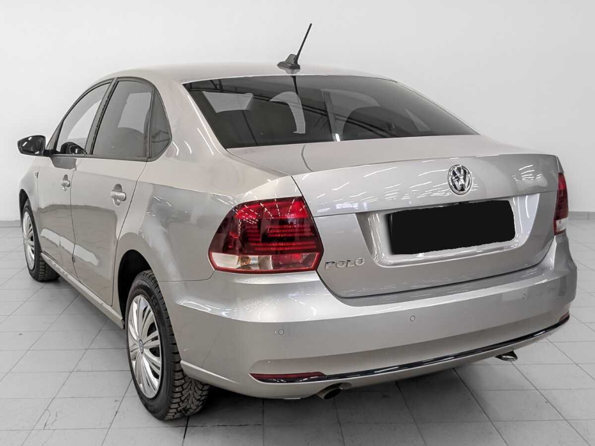 Купить Volkswagen Polo с пробегом. Фото: #6