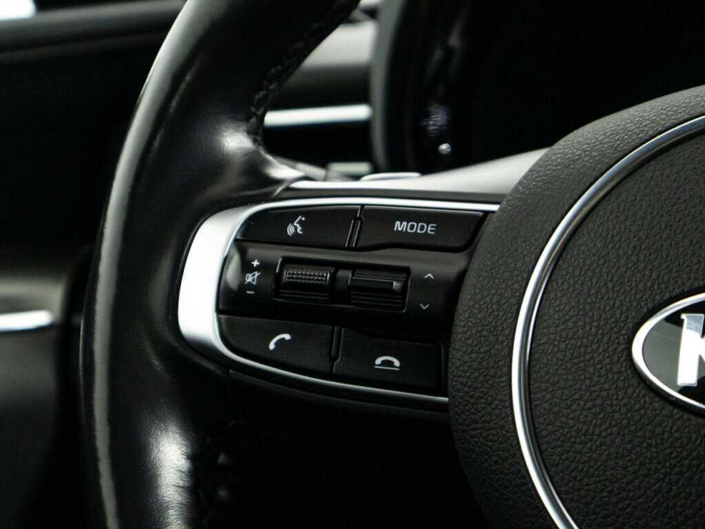 Купить Kia K5 с пробегом. Фото: #21