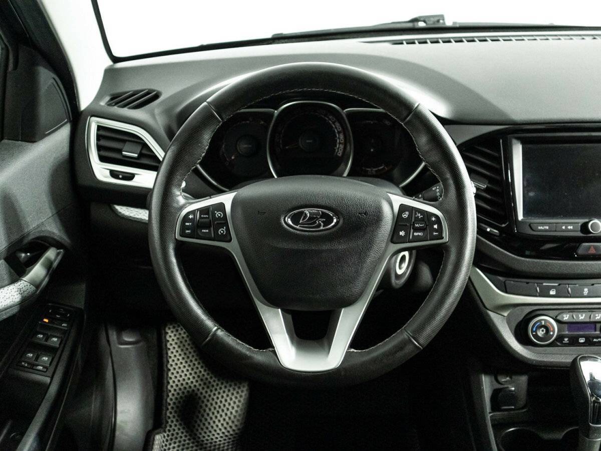 Купить Lada (ВАЗ) Vesta с пробегом. Фото: #18