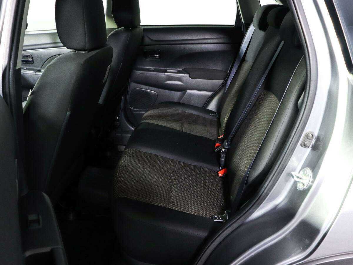 Купить Mitsubishi ASX с пробегом. Фото: #7