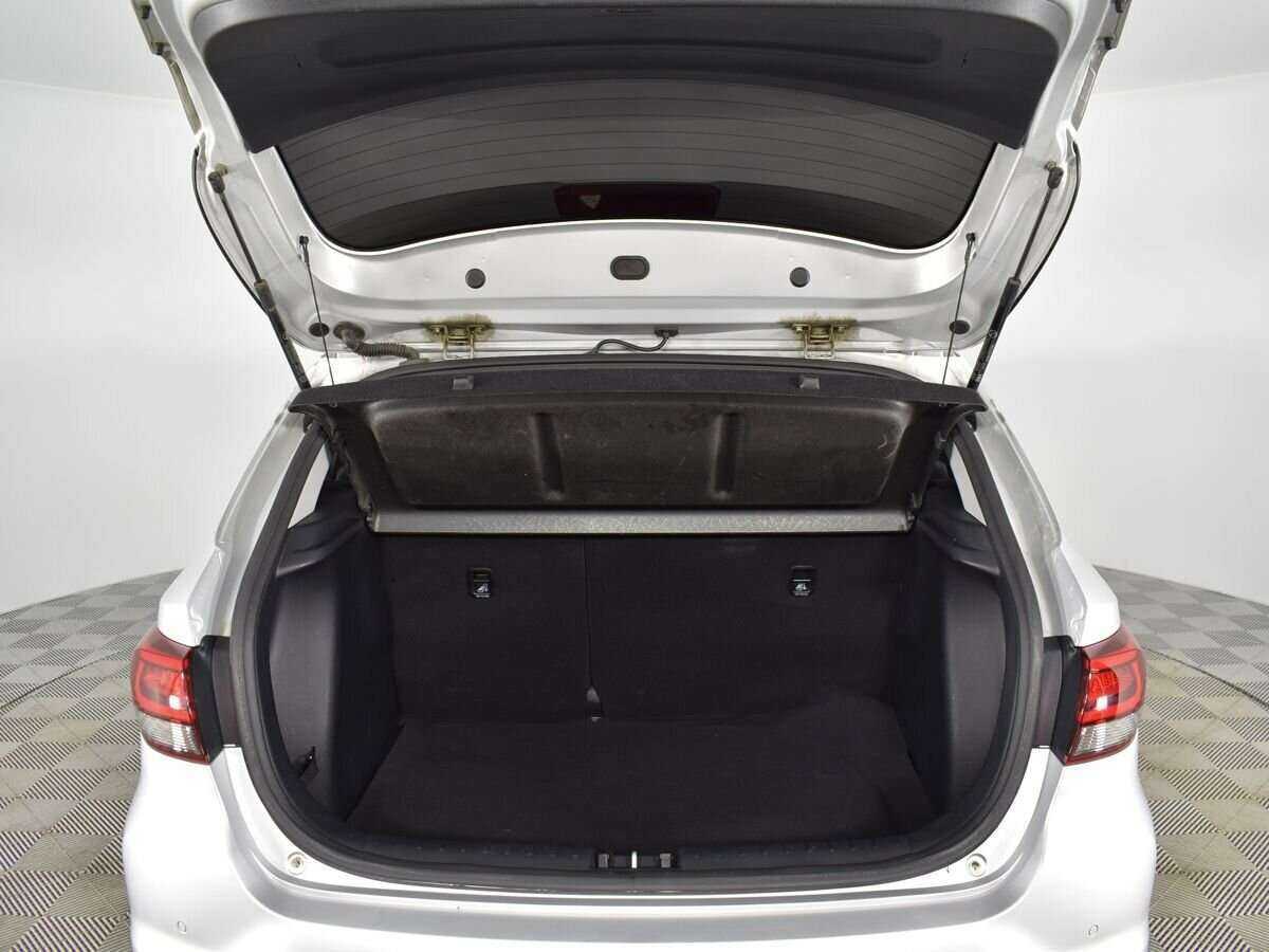 Купить Kia Rio с пробегом. Фото: #18