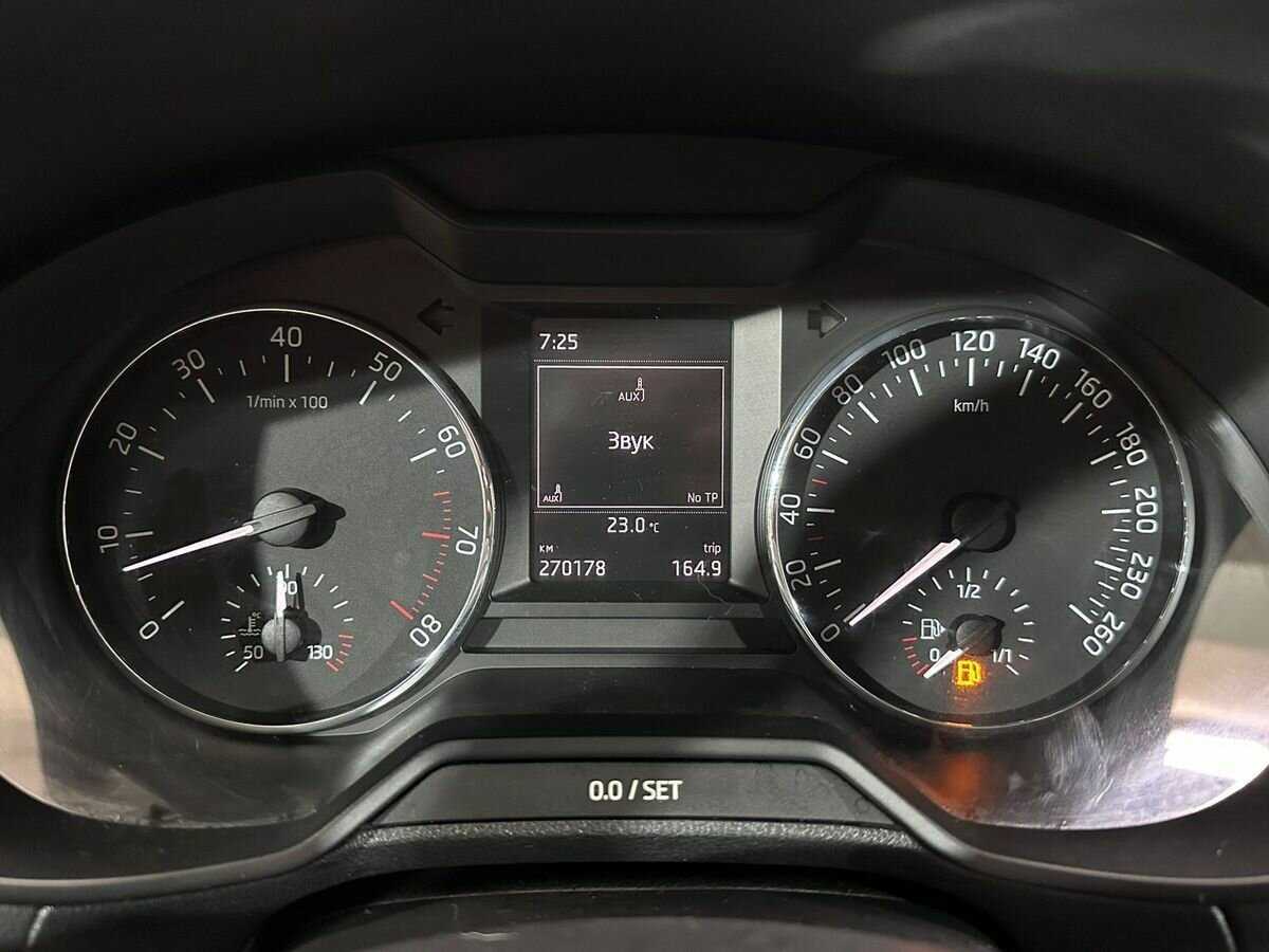 Купить Skoda Octavia с пробегом. Фото: #10