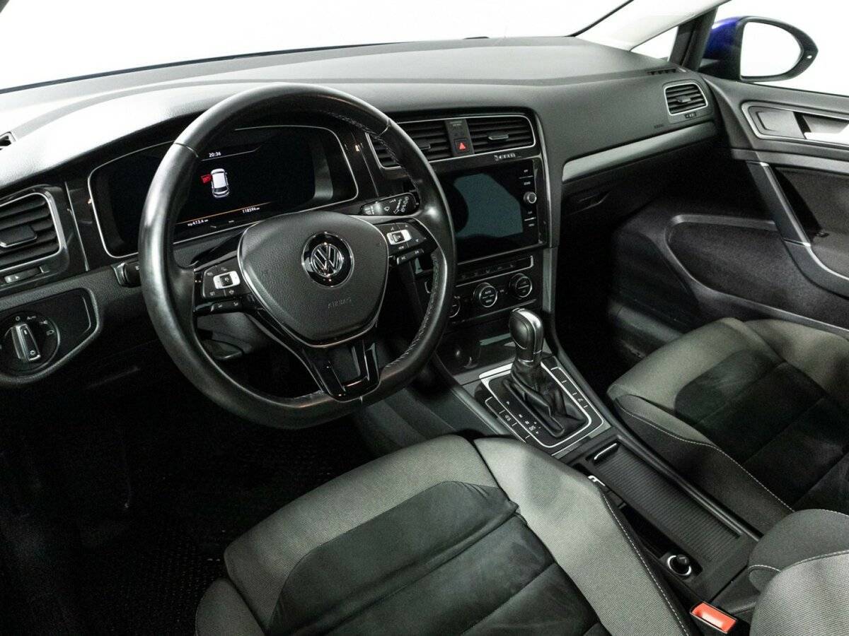 Купить Volkswagen Golf с пробегом. Фото: #10