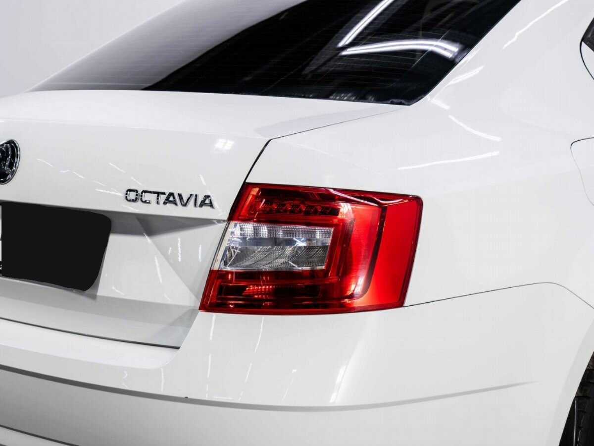 Купить Skoda Octavia с пробегом. Фото: #21