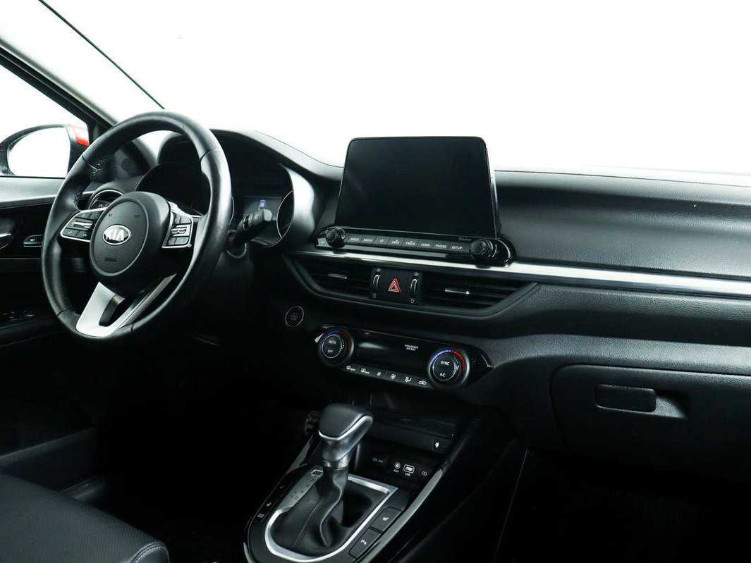 Купить Kia Cerato с пробегом. Фото: #8