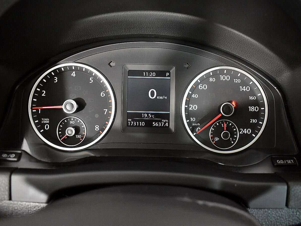 Купить Volkswagen Tiguan с пробегом. Фото: #11