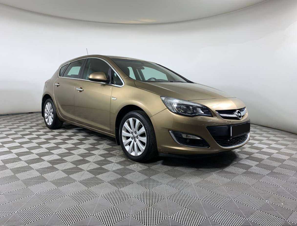 Купить Opel Astra с пробегом. Фото: #2