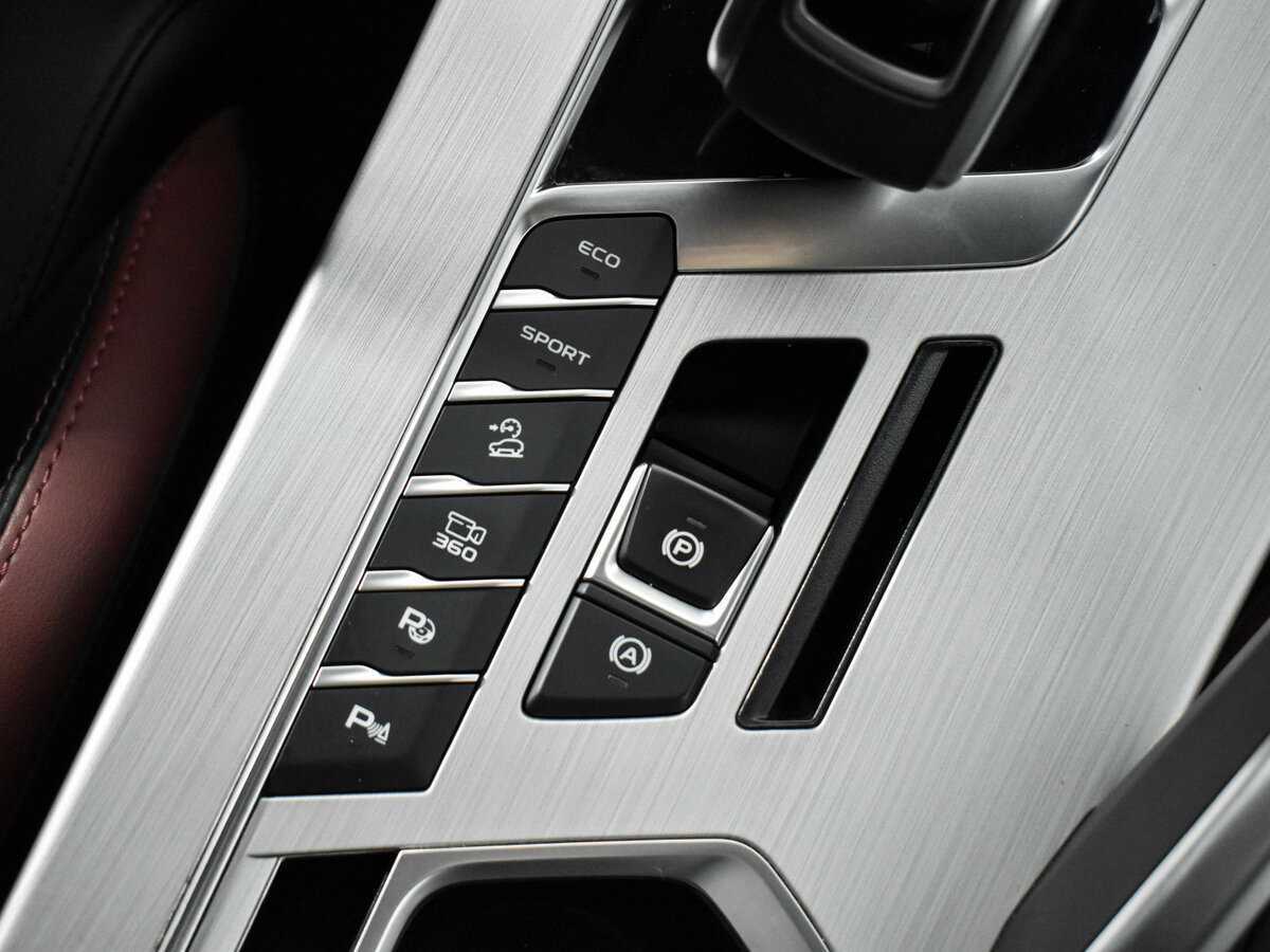 Купить Geely Coolray с пробегом. Фото: #11