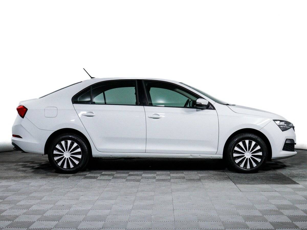 Купить Skoda Rapid с пробегом. Фото: #3