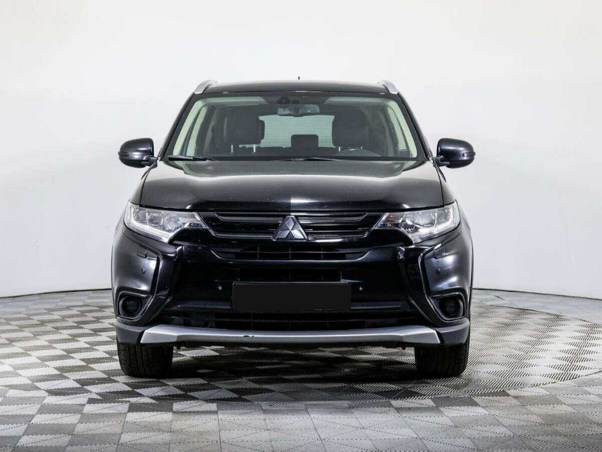 Купить Mitsubishi Outlander с пробегом. Фото: #1