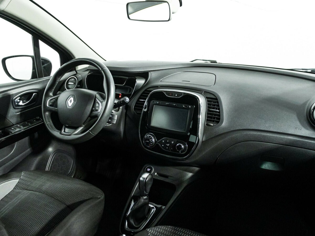 Купить Renault Kaptur с пробегом. Фото: #8