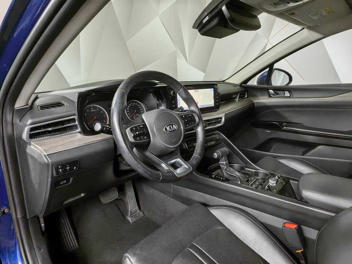 Купить Kia K5 с пробегом. Фото: #11