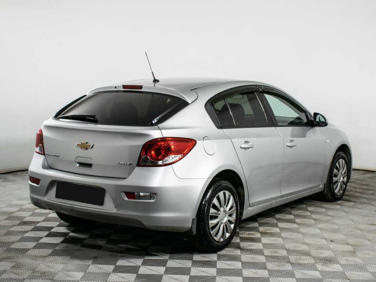 Купить Chevrolet Cruze с пробегом. Фото: #3