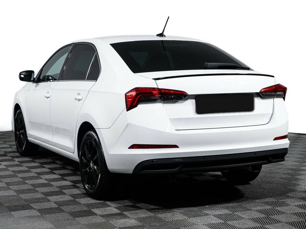 Купить Skoda Rapid с пробегом. Фото: #6