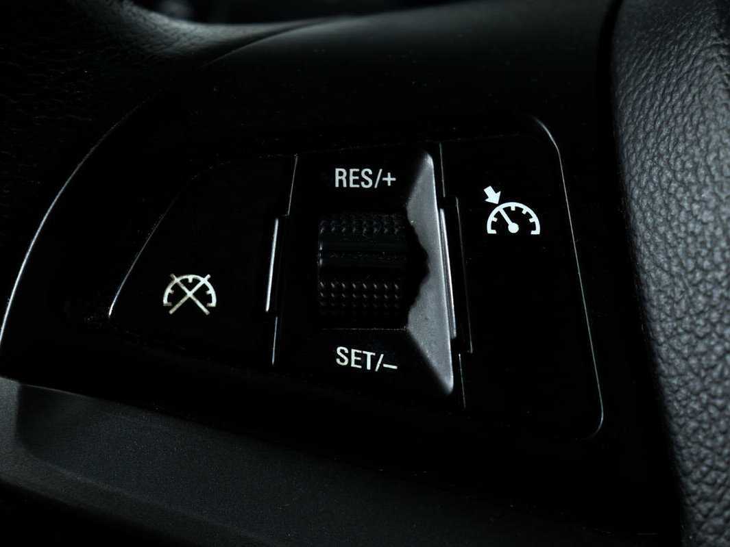 Купить Chevrolet Cruze с пробегом. Фото: #15