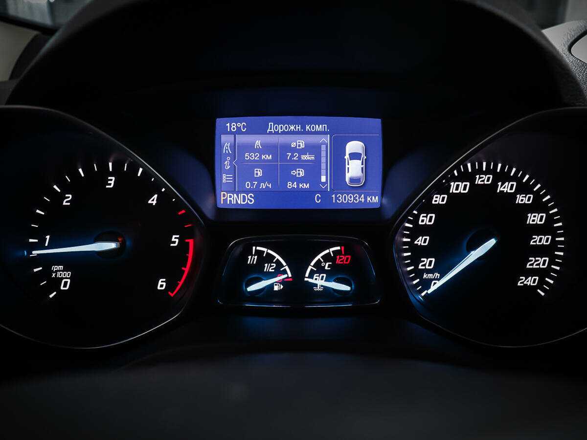 Купить Ford Kuga с пробегом. Фото: #13