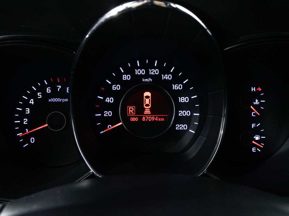 Купить Kia Rio с пробегом. Фото: #11