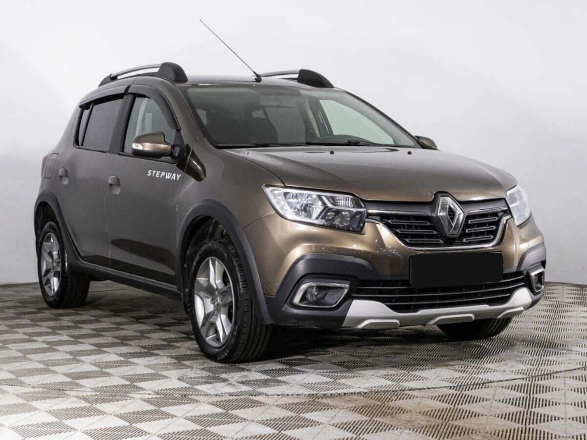 Купить Renault Sandero с пробегом. Фото: #2