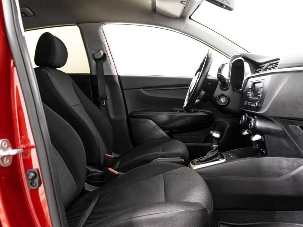 Купить Kia Rio с пробегом. Фото: #22