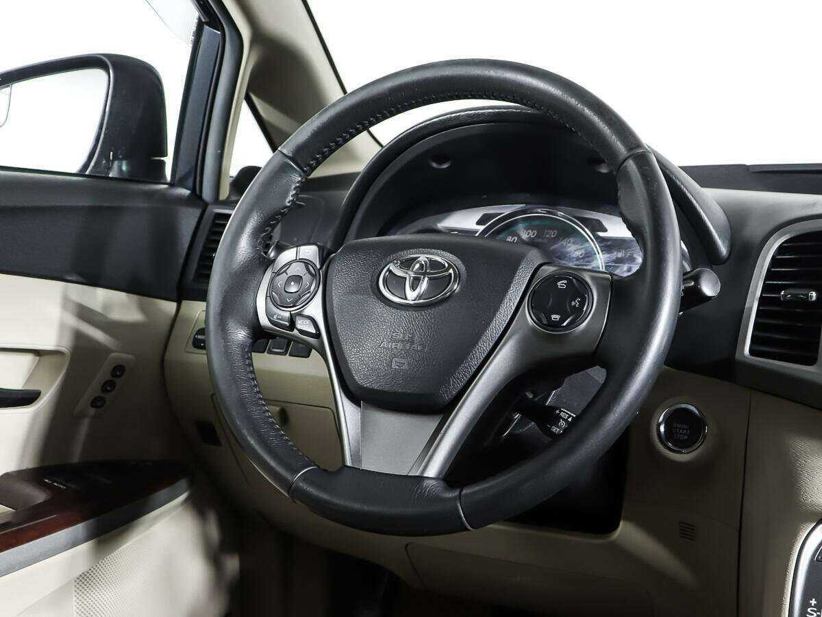 Купить Toyota Venza с пробегом. Фото: #13