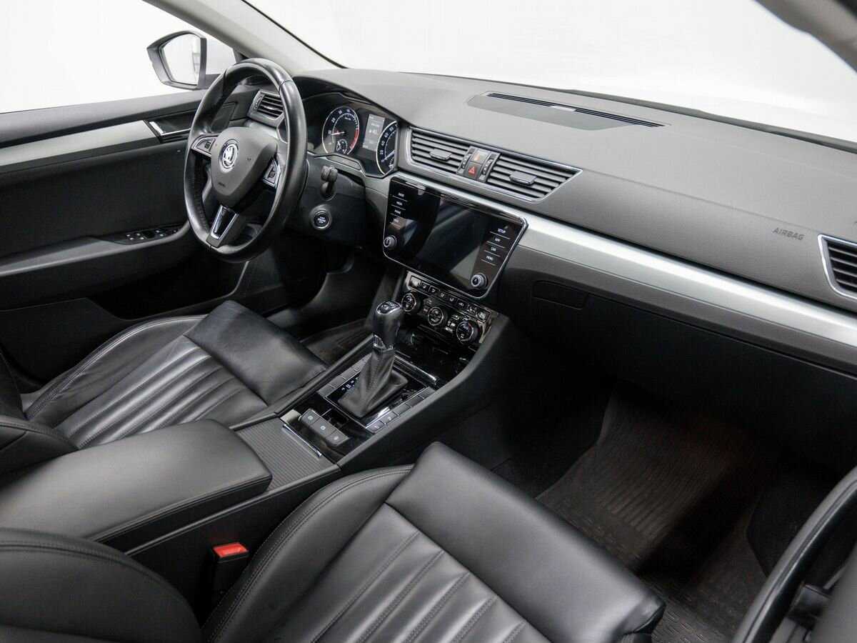 Купить Skoda Superb с пробегом. Фото: #6