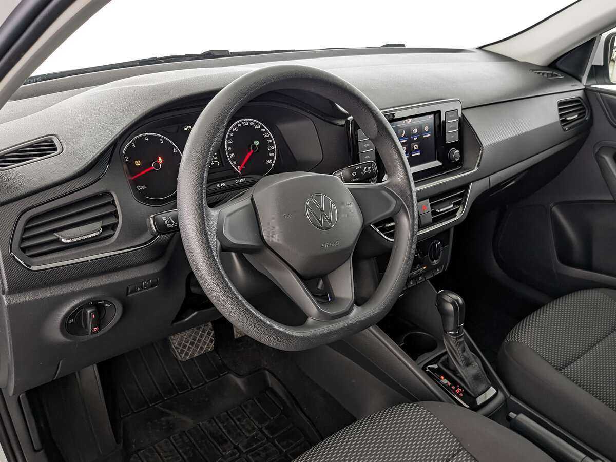 Купить Volkswagen Polo с пробегом. Фото: #10