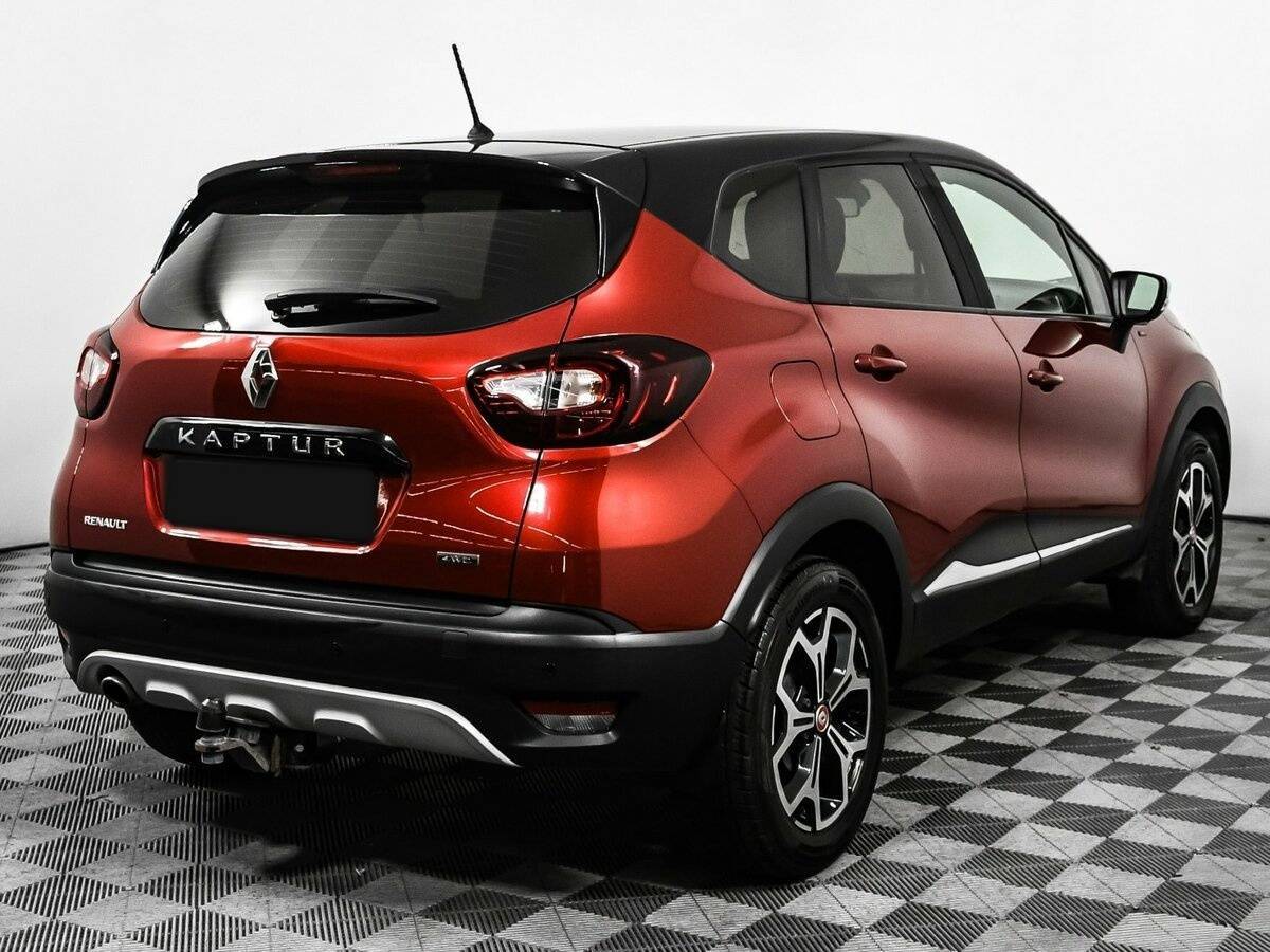Купить Renault Kaptur с пробегом. Фото: #4