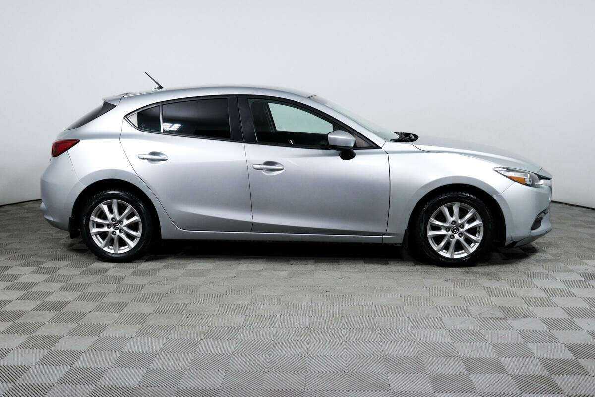 Купить Mazda 3 с пробегом. Фото: #3
