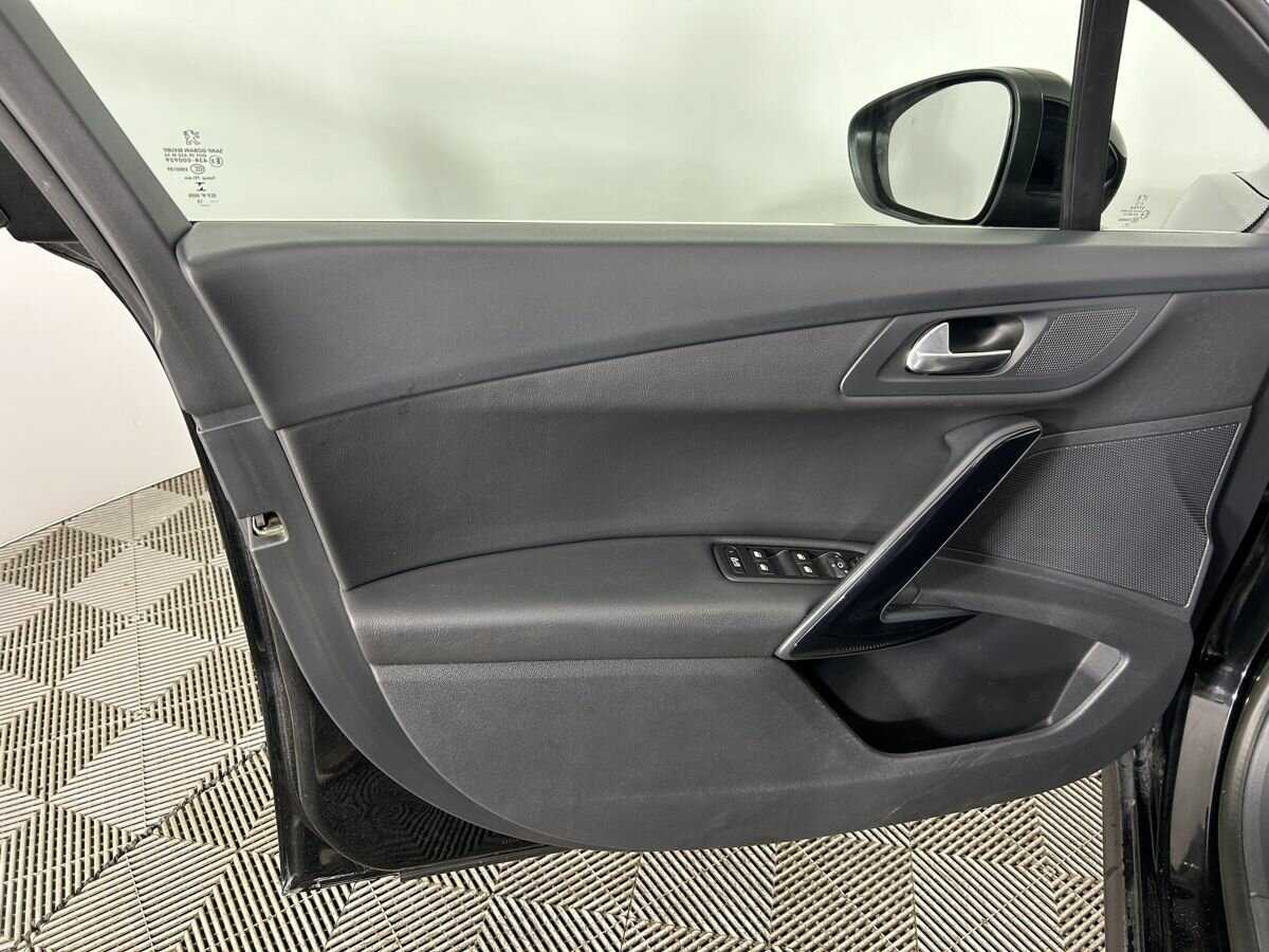 Купить Peugeot 508 с пробегом. Фото: #7